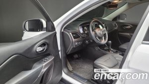 Jeep Cherokee 2.4 Limited 2WD 2021 года из Южной Кореи