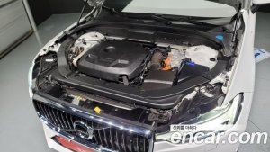 Volvo XC60 T8 Inscription 2020 года из Южной Кореи