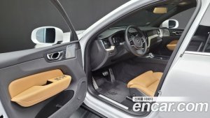 Volvo XC60 T8 Inscription 2020 года из Южной Кореи