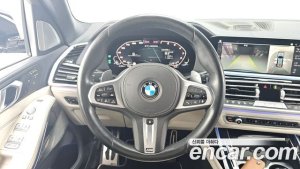 BMW X7 M50i 6인승 2021 года из Южной Кореи