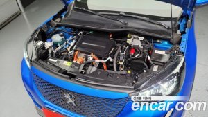 Peugeot 2008 EV ALLURE 2021 года из Южной Кореи