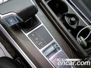 Audi A6 40 TDI Premium 2020 года из Южной Кореи