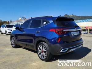 Kia Seltos Дизель 1.6 2WD 2020 года из Южной Кореи
