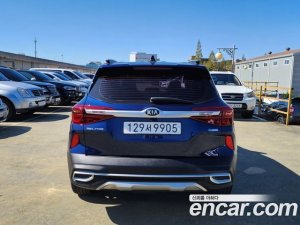 Kia Seltos Дизель 1.6 2WD 2020 года из Южной Кореи