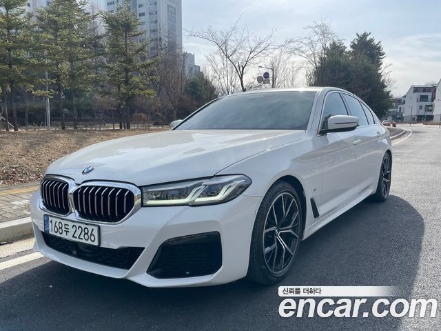 BMW 5-Series 520i M Sport 2021 года из Кореи