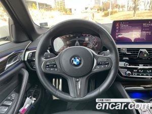 BMW 5-Series 520i M Sport 2021 года из Южной Кореи