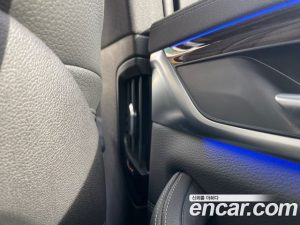 BMW 5-Series 520i M Sport 2021 года из Южной Кореи