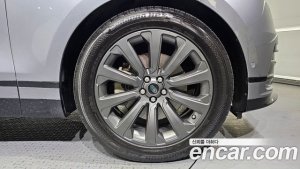 Land Rover Range Rover Velar 3.0 P380 R-Dynamic SE 2020 года из Южной Кореи