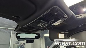 Land Rover Range Rover Velar 3.0 P380 R-Dynamic SE 2020 года из Южной Кореи