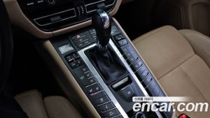 Porsche Macan 2.0 2021 года из Южной Кореи
