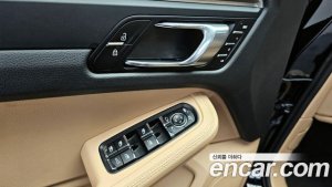 Porsche Macan 2.0 2021 года из Южной Кореи