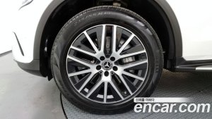 Mercedes-Benz GLC-Class GLC300e 4MATIC 2020 года из Южной Кореи