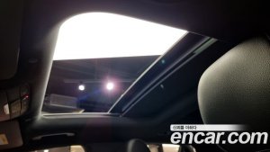 Mercedes-Benz GLC-Class GLC300e 4MATIC 2020 года из Южной Кореи