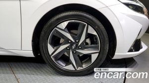 Hyundai AVANTE 1.6 2021 года из Южной Кореи