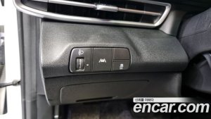 Hyundai AVANTE 1.6 2021 года из Южной Кореи