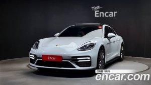 Porsche Panamera 4.0 GTS 2021 года из Южной Кореи