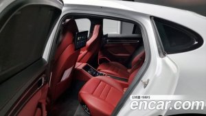 Porsche Panamera 4.0 GTS 2021 года из Южной Кореи