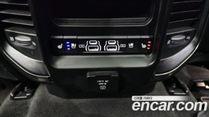 Dodge Ram Pick Up 5.7 2021 года из Южной Кореи