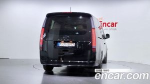 Hyundai Staria 4WD Lounge 9-Seater 2022 года из Южной Кореи
