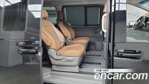 Hyundai Staria 4WD Lounge 9-Seater 2022 года из Южной Кореи