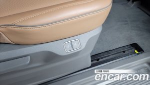 Hyundai Staria 4WD Lounge 9-Seater 2022 года из Южной Кореи