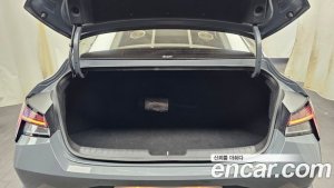 Hyundai AVANTE 1.6 2021 года из Южной Кореи