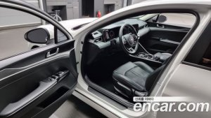 Kia K5 1.6 Turbo 2020 года из Южной Кореи