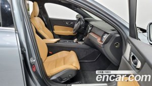 Volvo S60 B5 Inscription 2021 года из Южной Кореи