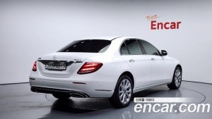 Mercedes-Benz E-Class E300 4MATIC Exclusive 2020 года из Южной Кореи