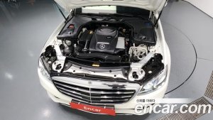 Mercedes-Benz E-Class E300 4MATIC Exclusive 2020 года из Южной Кореи