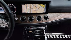 Mercedes-Benz E-Class E300 4MATIC Exclusive 2020 года из Южной Кореи