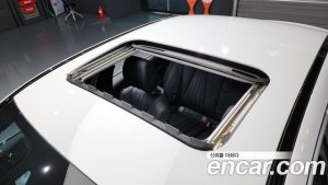 Mercedes-Benz E-Class E300 4MATIC Exclusive 2020 года из Южной Кореи