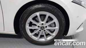 Mercedes-Benz A-Class A220 HATCHBACK 2020 года из Южной Кореи