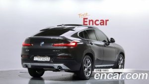BMW X4 xDrive20d xLine 2020 года из Южной Кореи