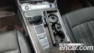 Audi A6 45 TFSI Premium 2021 года из Южной Кореи