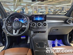 Mercedes-Benz GLC-Class GLC300e 4MATIC Coupe 2021 года из Южной Кореи