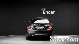 Mercedes-Benz C-Class C200 AMG Line 2021 года из Южной Кореи