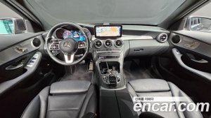 Mercedes-Benz C-Class C200 AMG Line 2021 года из Южной Кореи