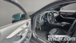 Mercedes-Benz C-Class C200 AMG Line 2021 года из Южной Кореи