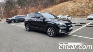 Kia Seltos Бензин 1.6 Turbo 2WD 2022 года из Южной Кореи