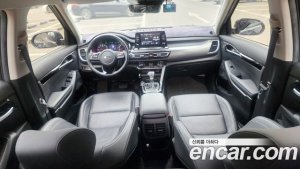 Kia Seltos Бензин 1.6 Turbo 2WD 2022 года из Южной Кореи