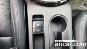Kia Seltos Бензин 1.6 Turbo 2WD 2022 года из Южной Кореи