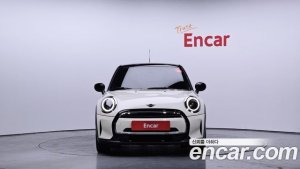 Mini Cooper 5Door CLASSIC 2022 года из Южной Кореи