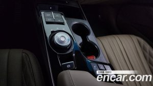 Kia K8 Signature 2022 года из Южной Кореи