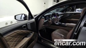 Kia K8 Signature 2022 года из Южной Кореи