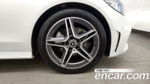 Mercedes-Benz C-Class C200 Coupe 2021 года из Южной Кореи