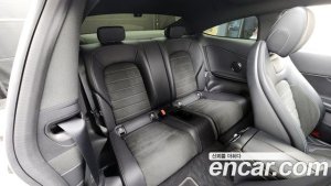 Mercedes-Benz C-Class C200 Coupe 2021 года из Южной Кореи