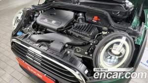 Mini Cooper 5Door DEFAULT 2021 года из Южной Кореи