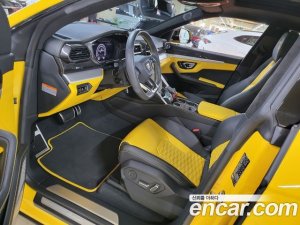 Lamborghini Urus 4.0 V8 2020 года из Южной Кореи