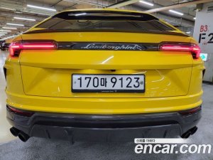 Lamborghini Urus 4.0 V8 2020 года из Южной Кореи